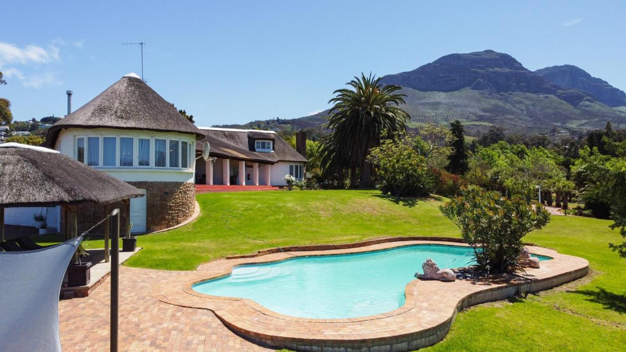 La Felicita Boutique Self Catering Villas Somerset West Exterior photo