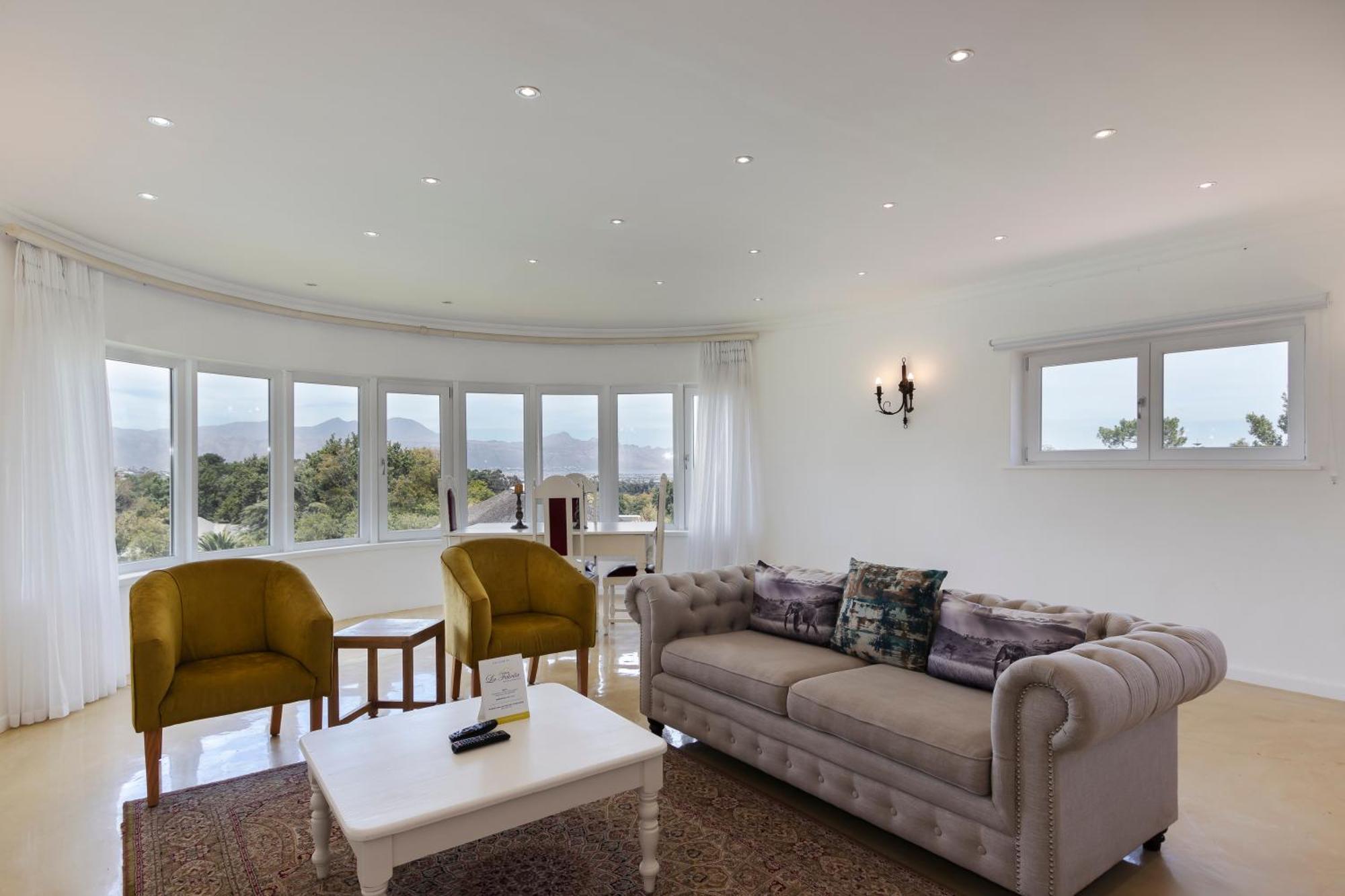 La Felicita Boutique Self Catering Villas Somerset West Room photo