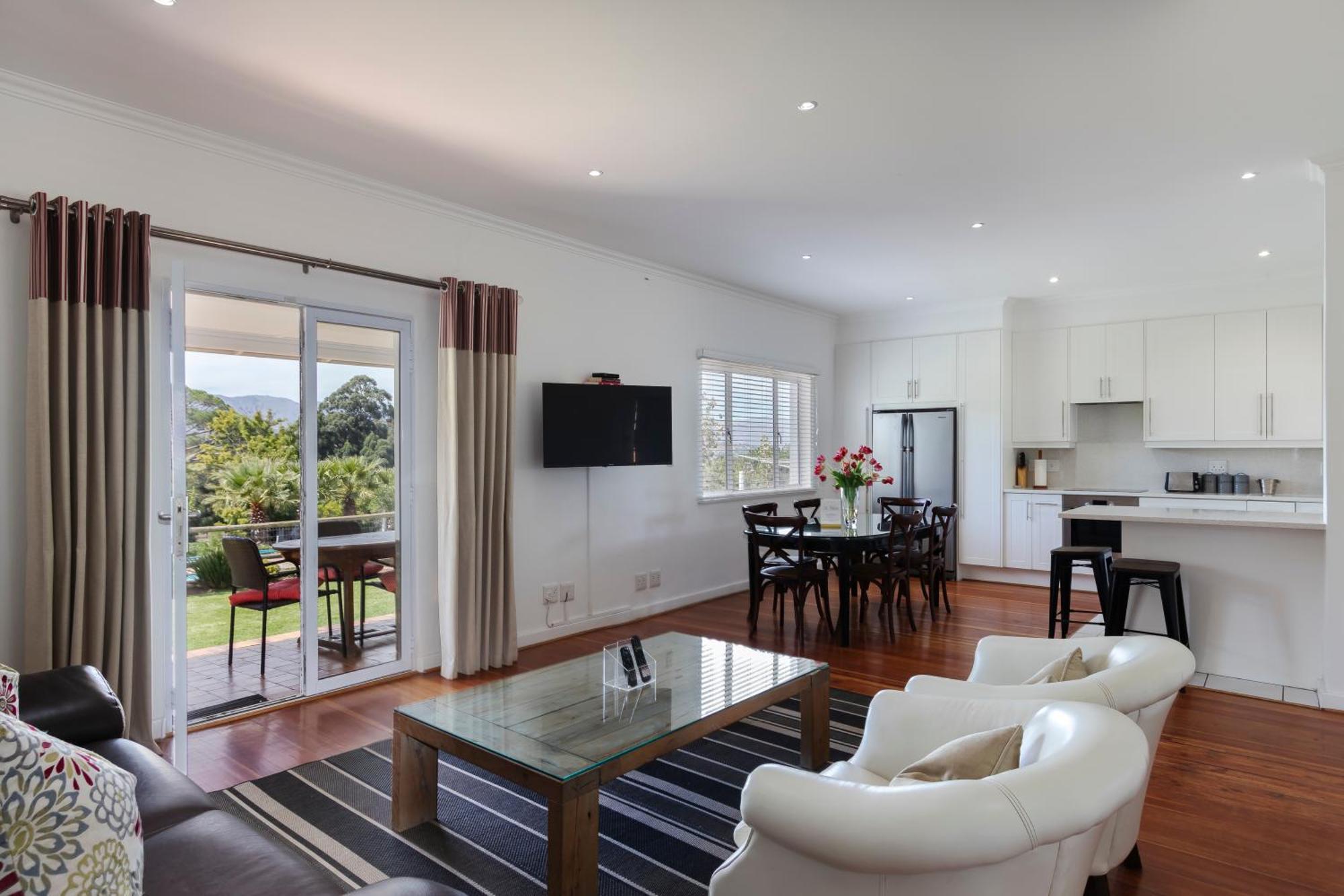 La Felicita Boutique Self Catering Villas Somerset West Room photo