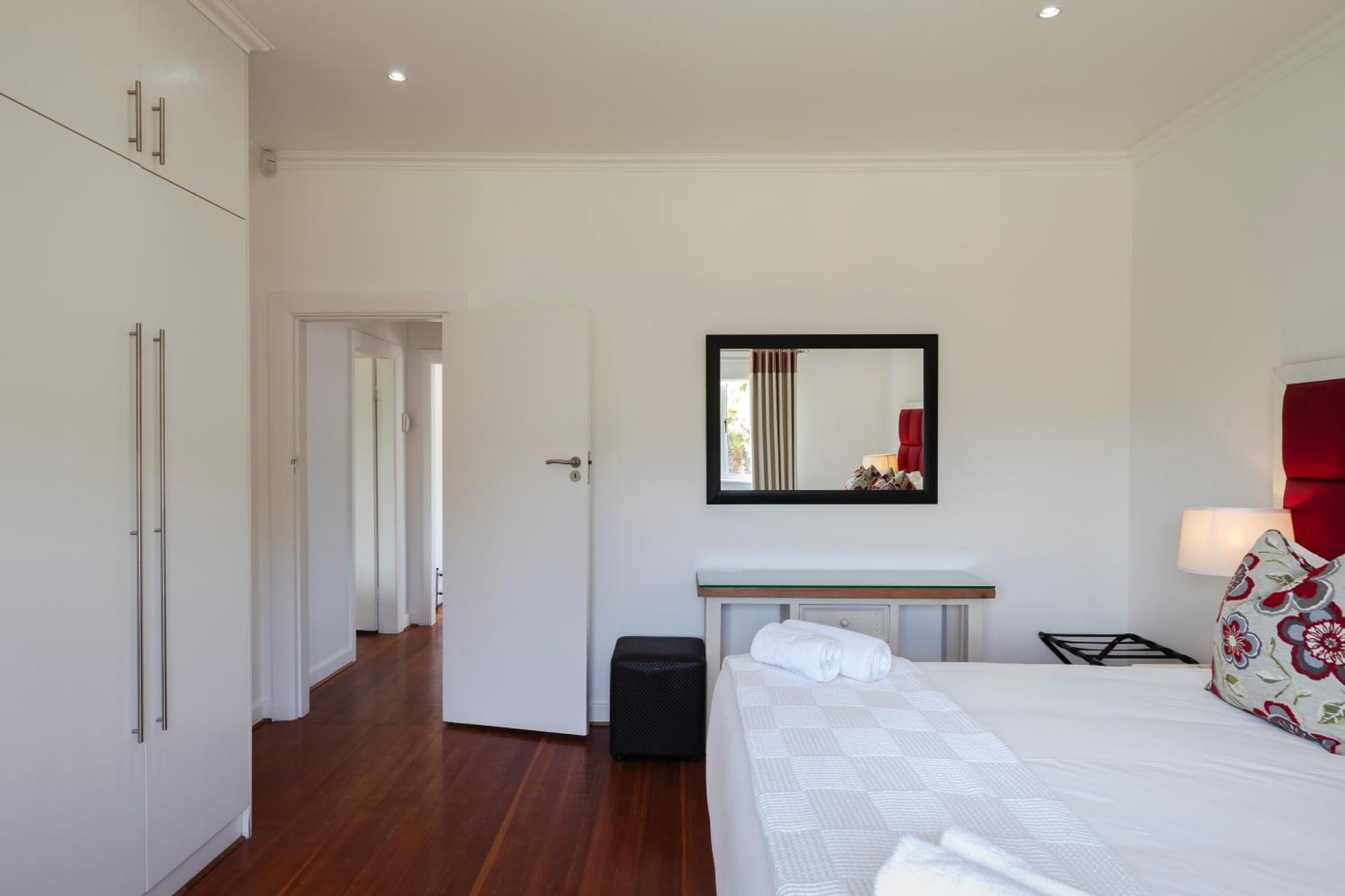 La Felicita Boutique Self Catering Villas Somerset West Room photo