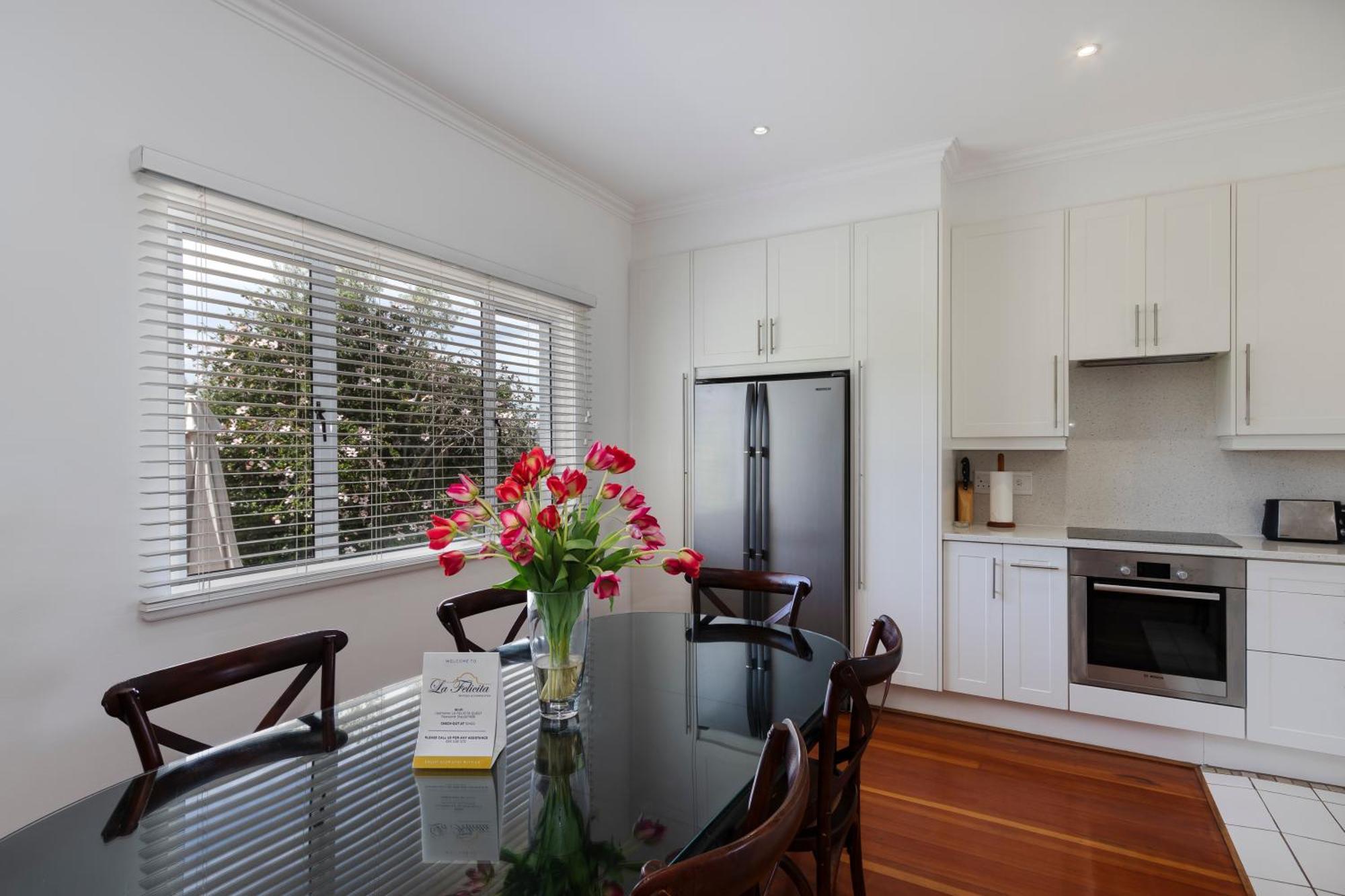 La Felicita Boutique Self Catering Villas Somerset West Room photo
